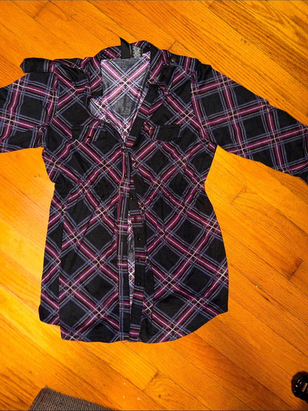 Y2K Weavers Black & Purple Plaid Button-Up tunic with empire waisted w/stretch